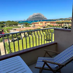 Incantevole Faro 4 Posti Letto , Porto San Paolo (Sardinia) Italia